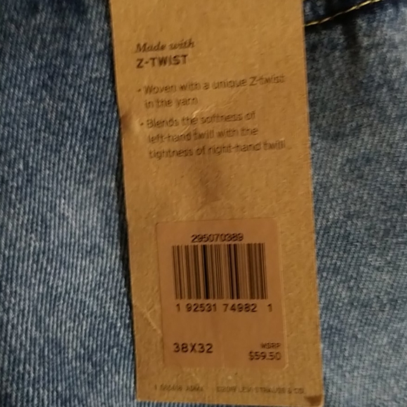 Levi's 502 Red Label mens 38/32 distressed jeans - Picture 6 of 7